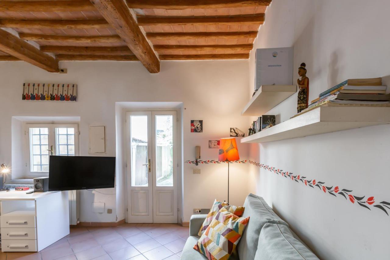 Cisanello Rock Apartment With Patio And Barbecue Pisa Exterior foto